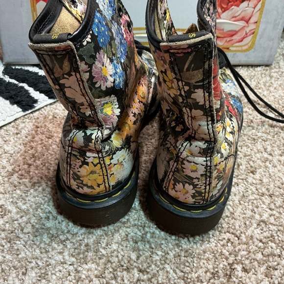 Dr. Martens Floral Patterned Combat Boots - Picture 6 of 8
